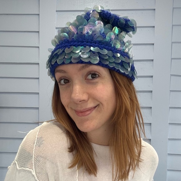 Vintage 60s Pailettes Sequin Crochet Wool Pixie Cap Hat - Picture 2 of 8